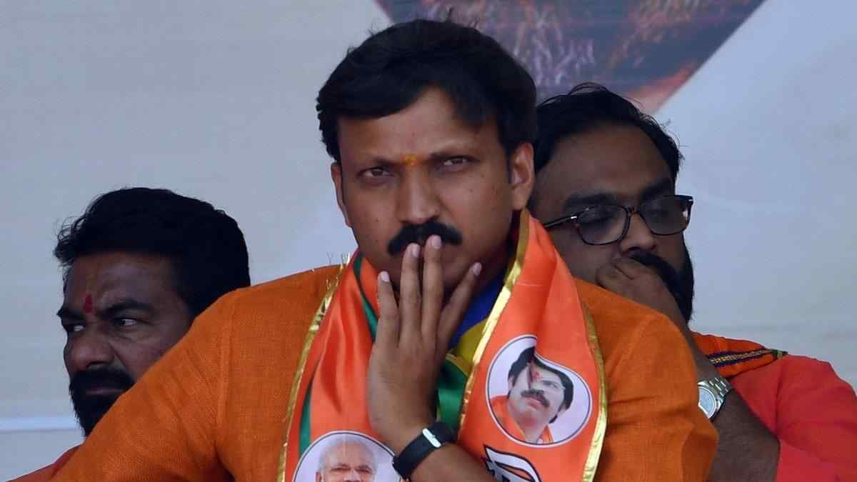 Operation Tiger By Eknath Shinde Hits Major Block As Two Maharashtra MPs Refuse To Sign Defection Letter