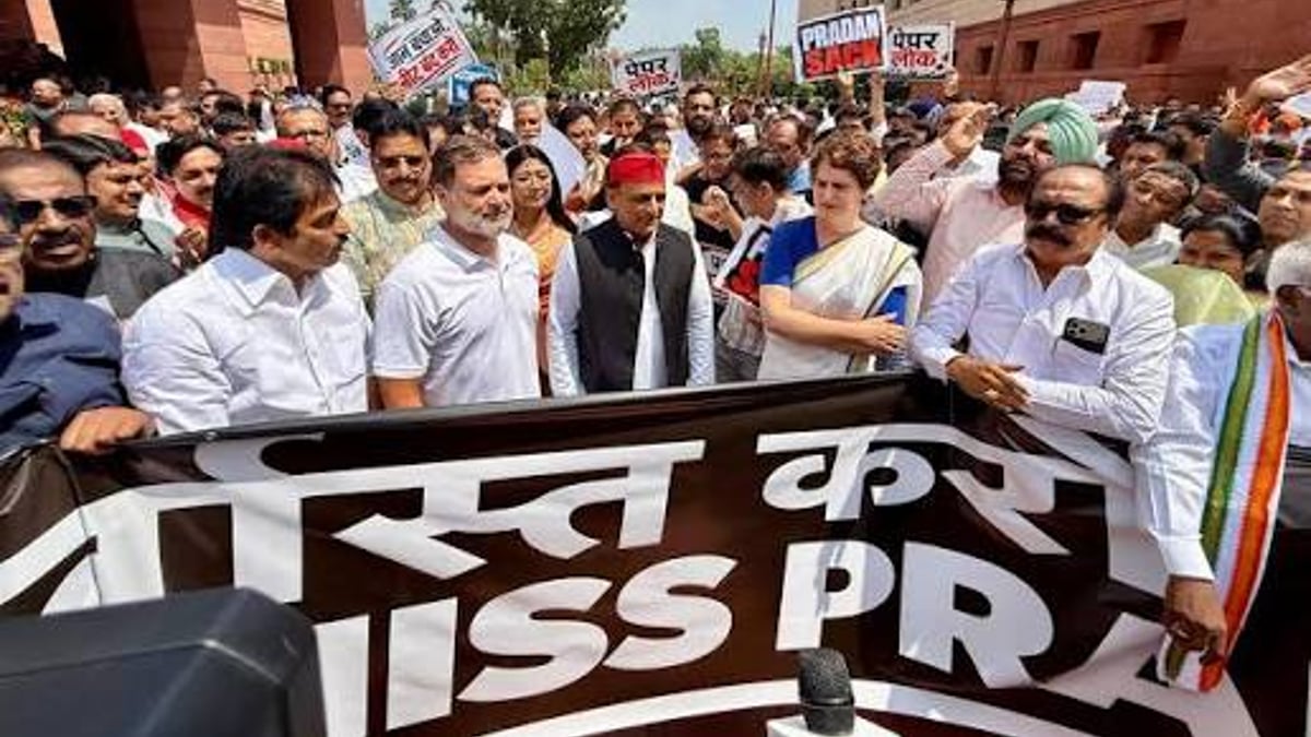 No Debate In Parliament Until Dharmendra Pradhan Resigns Opposition Unites Over CJP Student Protests
