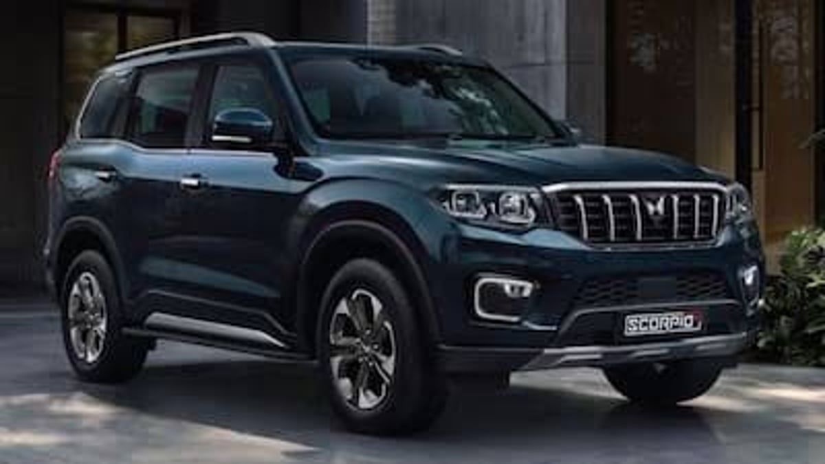 Mahindra Scorpio N Facelift Launched in India With Panoramic Sunroof and Tech Upgrades Starting at Rs 13.69 Lakh