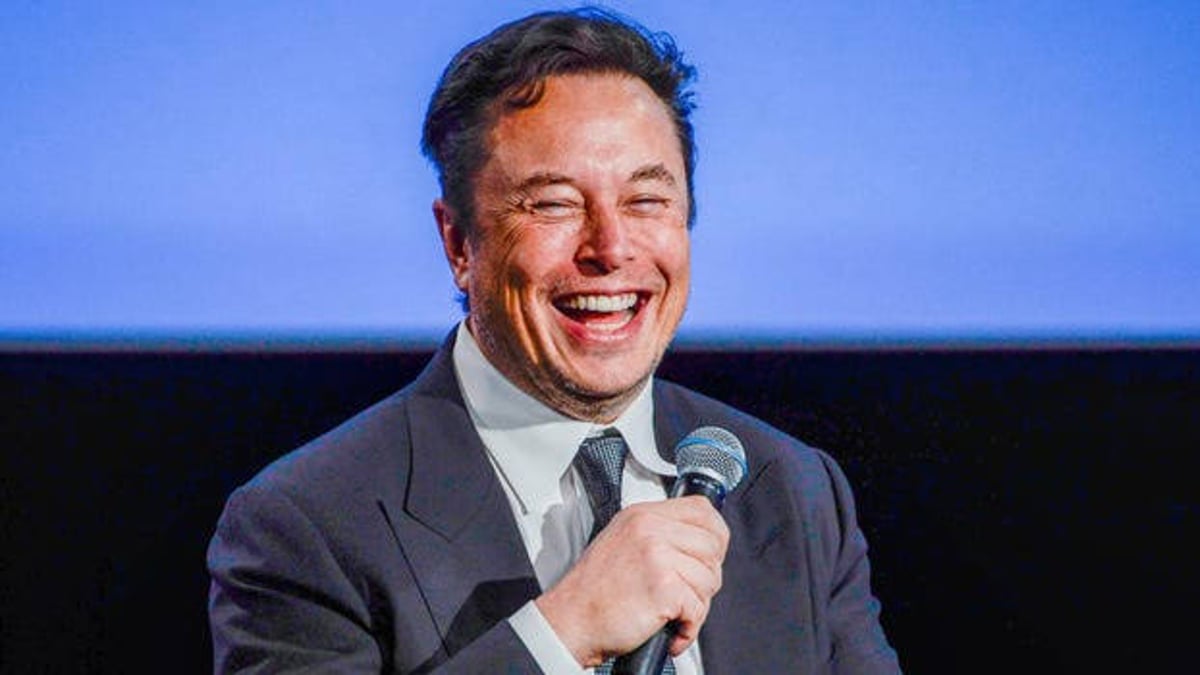 Elon Musk 875 Million Dollars Daily Gain Drives Net Worth to Historic Heights as World Richest Person