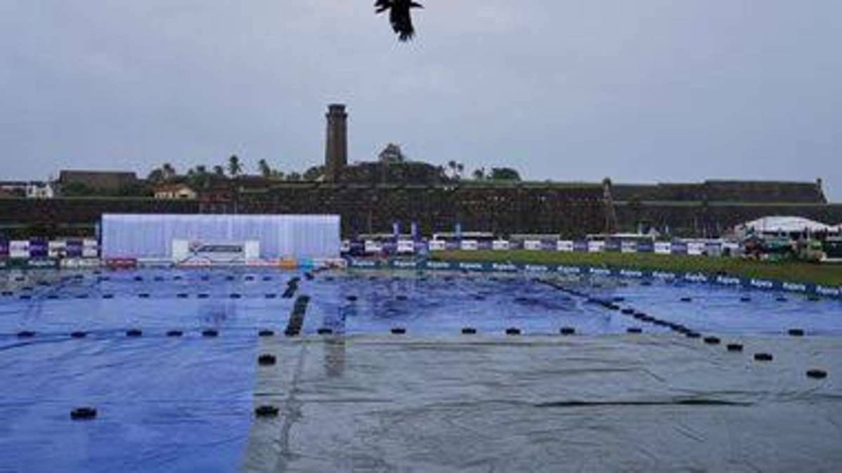 India vs Sri Lanka 1st Test Day 2 Play Delayed in Galle as Rain Interrupts Morning Session\
