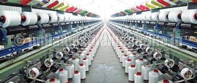 Turkish Clothing Manufacturers Grapple with Higher Production Costs Amid Textile Import Tariffs