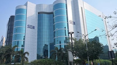SEBI Introduces Intraday Monitoring for Index Derivatives from April 1, Delays Penalties for Breaches