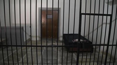 Jail Tourism in Hyderabad: Chanchalguda Jail Offers Feel the Jail Experience for Rs 2000 Per Day