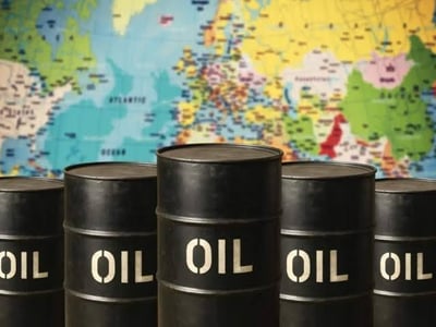 Oil Prices Plunge 5 Percent As Trump Halts Iran Strike Plans For Peace Talks