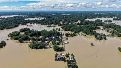 Assam Flood Inundation Threat Escalates as Rains Raise Death Toll to Eighty Nine and Displace Thousands Across Five Districts