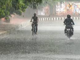 ‘Yellow Alert’ Issued by IMD for Southern Karnataka, Including Bengaluru, Heavy Rain Expected.