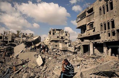 A Palestinian news agency reports that an Israeli strike on a school in Gaza has resulted in over 100 fatalities.