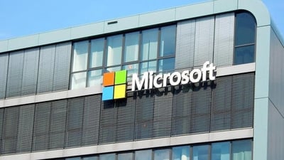 Debate Ignites Over Viral Post Claiming Microsoft Employees Work Just 15-20 Hours a Week